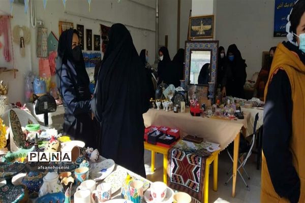 برپایی نمایشگاه توانمندی‌ها و دستاوردهای بانوان در فیروزکوه