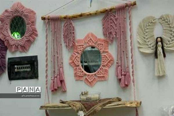 برپایی نمایشگاه توانمندی‌ها و دستاوردهای بانوان در فیروزکوه