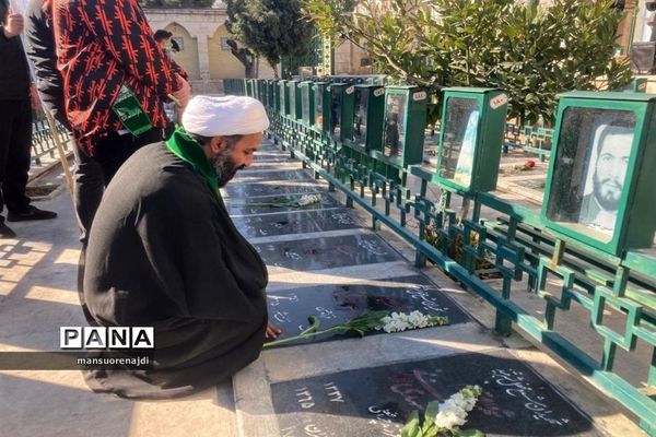 یاوران انقلاب منطقه یک در میهمانی لاله‌ها