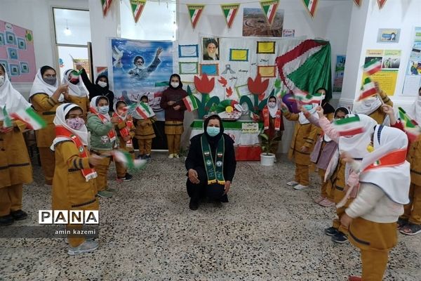 جشن‌های دهه مبارک فجر در مدارس شهرستان داراب