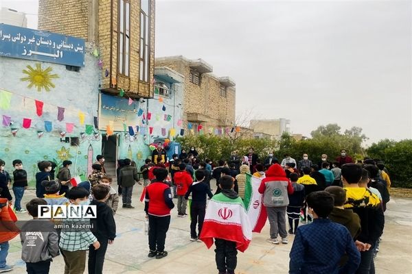 جشن‌های دهه مبارک فجر در مدارس شهرستان داراب