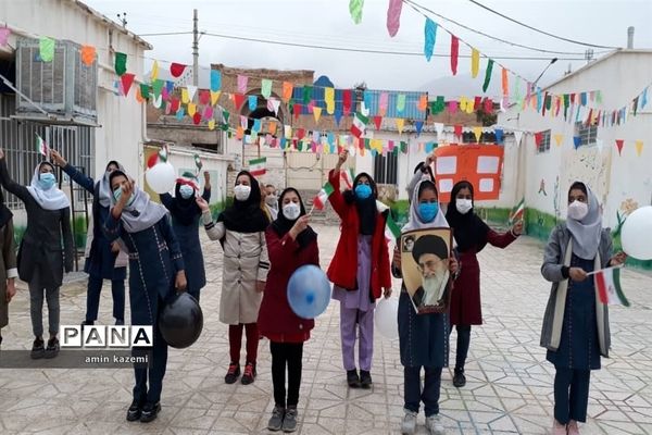 جشن‌های دهه مبارک فجر در مدارس شهرستان داراب