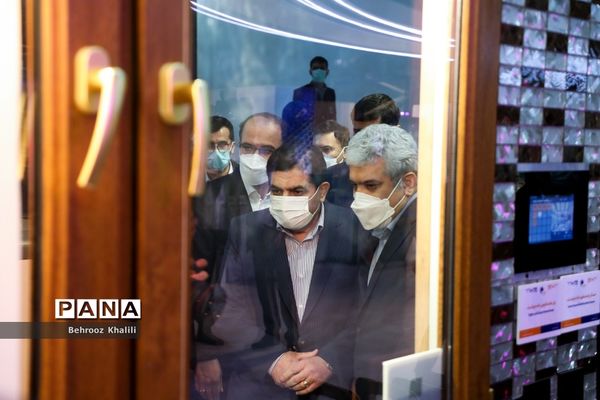 نمایشگاه ایران ساخت و دستاوردهای فناورانه شرکت های دانش بنیان و خلاق