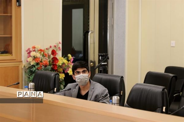 نشست خبری مدیرعامل شرکت بهره‌برداری نفت و گاز آغاجاری