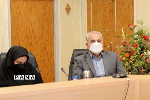 نشست خبری مدیرعامل شرکت بهره‌برداری نفت و گاز آغاجاری