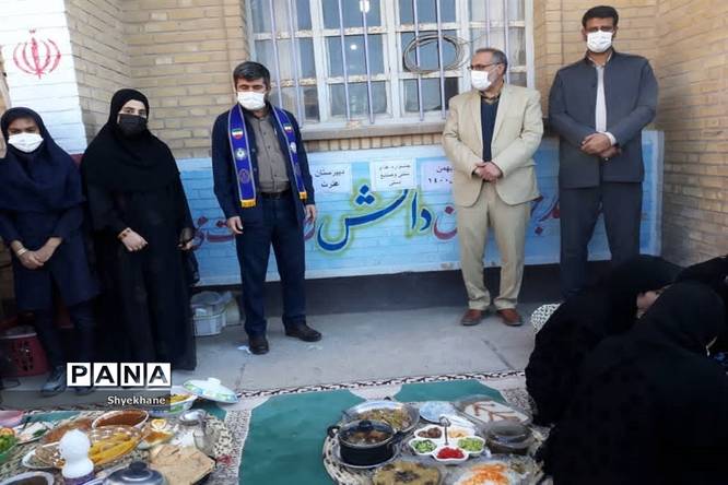 برگزاری جشنواره غذاهای سنتی وصنایع دستی در شادگان