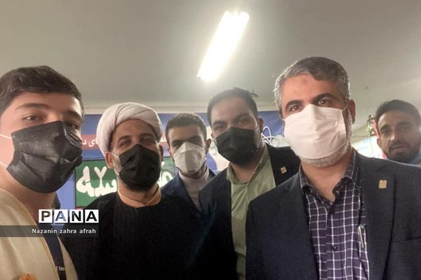 دیدار وزیر آموزش و پرورش از نمایشگاه انقلاب ورامین