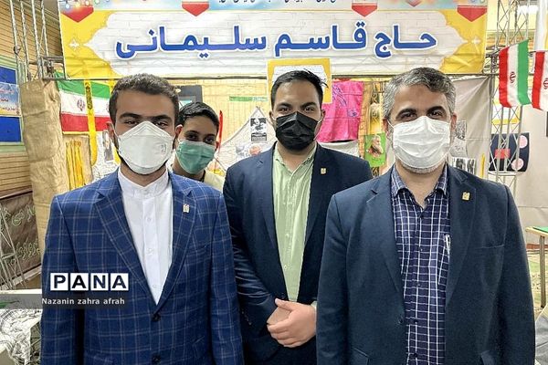 دیدار وزیر آموزش و پرورش از نمایشگاه انقلاب ورامین