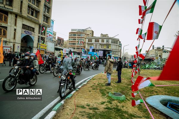 راهپیمایی موتوری 22 بهمن تهران