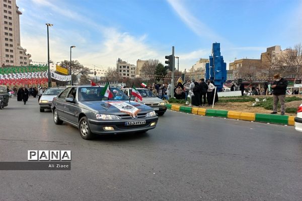 راهپیمایی خودرویی و موتوری۲۲ بهمن ماه در مشهد