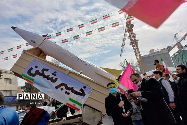 راهپیمایی خودرویی و موتوری۲۲ بهمن ماه در مشهد