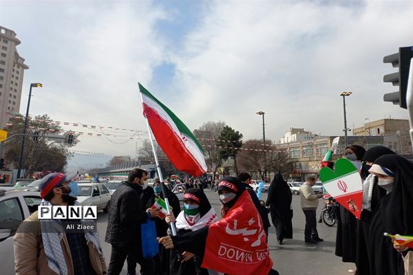راهپیمایی خودرویی و موتوری۲۲ بهمن ماه در مشهد