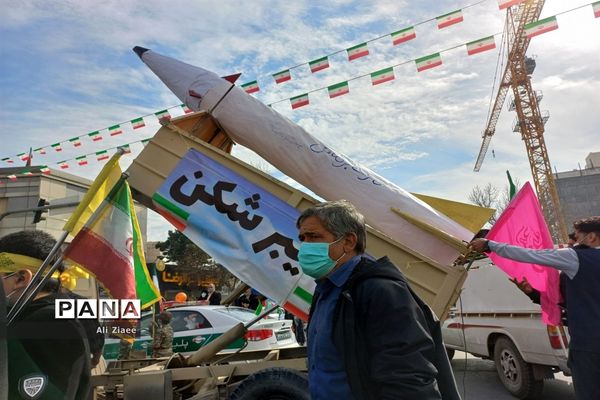 راهپیمایی خودرویی و موتوری۲۲ بهمن ماه در مشهد