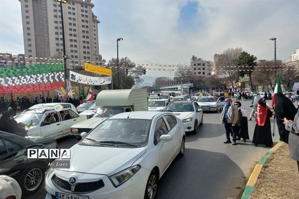 راهپیمایی خودرویی و موتوری۲۲ بهمن ماه در مشهد