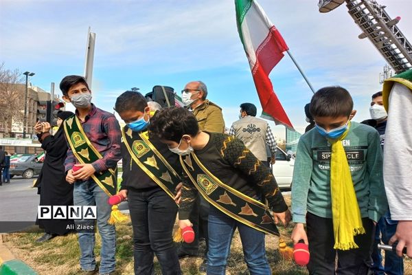 راهپیمایی خودرویی و موتوری۲۲ بهمن ماه در مشهد