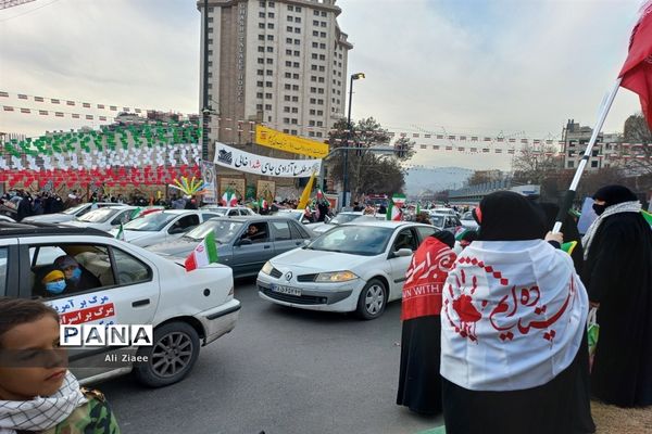 راهپیمایی خودرویی و موتوری۲۲ بهمن ماه در مشهد