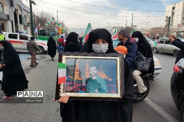 جلوه‌هایی از جشن ۲۲ بهمن در مشهد