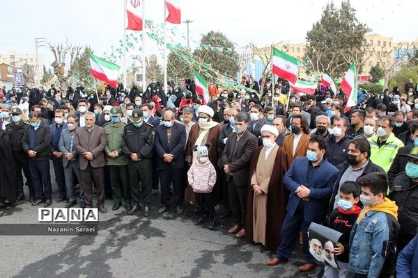 حضور باشکوه مردم شهرستان اسلامشهر در راهپیمایی یوم الله 22 بهمن