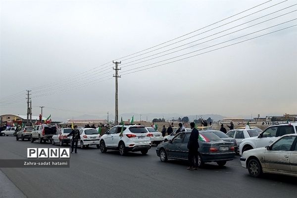 راهپیمایی خودرویی ۲۲ بهمن در پاکدشت