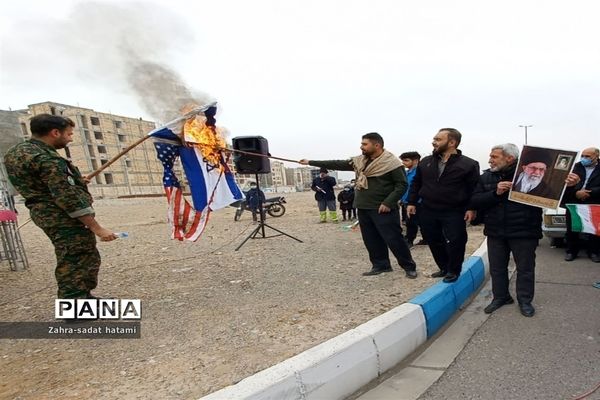 راهپیمایی خودرویی ۲۲ بهمن در پاکدشت