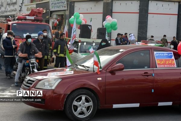 راهپیمایی خودروی 22 بهمن در مشهد مقدس