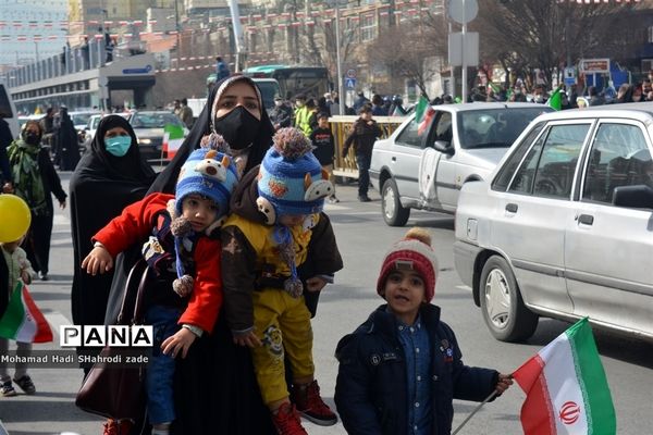 راهپیمایی خودروی 22 بهمن در مشهد مقدس