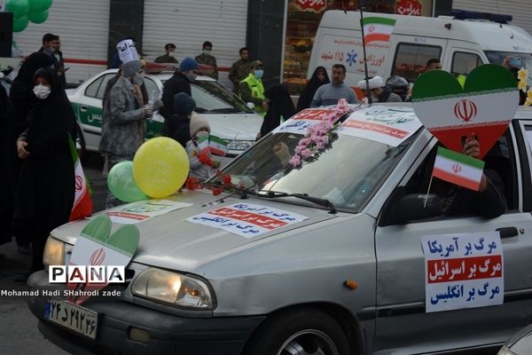 راهپیمایی خودروی 22 بهمن در مشهد مقدس