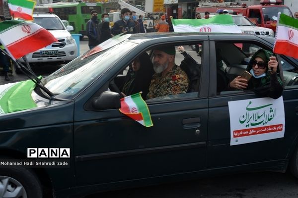 راهپیمایی خودروی 22 بهمن در مشهد مقدس