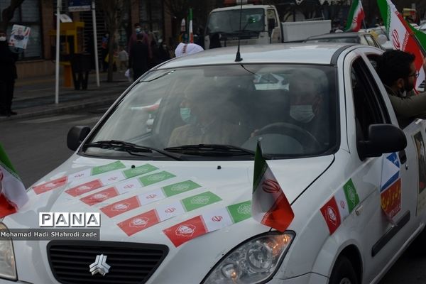 راهپیمایی خودروی 22 بهمن در مشهد مقدس