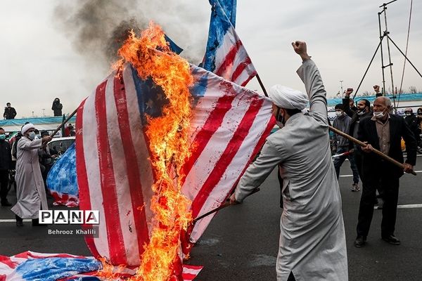 راهپیمایی یوم الله ۲۲ بهمن در تهران