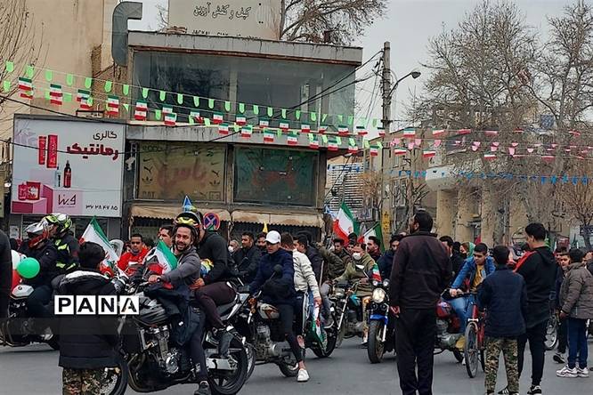 راهپیمایی ۲۲بهمن در ورامین