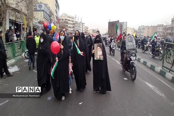 برگزاری با شکوه راهپیمایی چهل و سومین سالگرد پیروزی انقلاب اسلامی