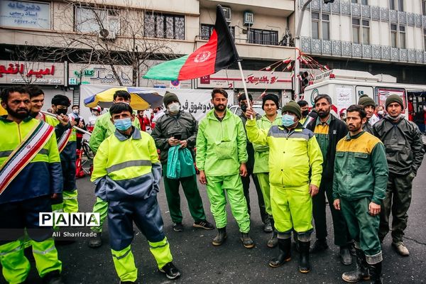 راهپیمایی یوم الله ۲۲ بهمن در تهران