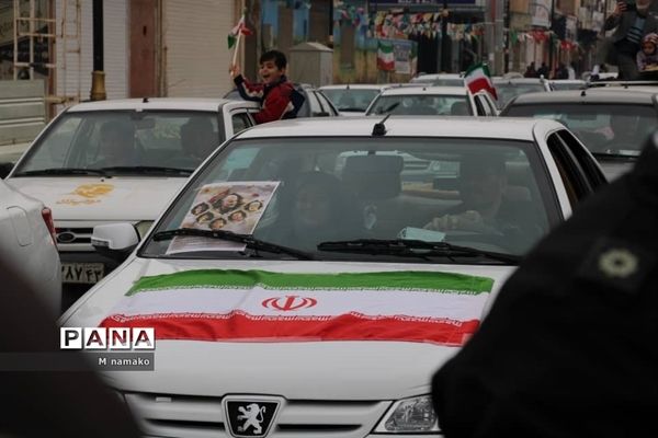 راهپیمایی 22 بهمن خودرویی در شهرستان آران و بیدگل