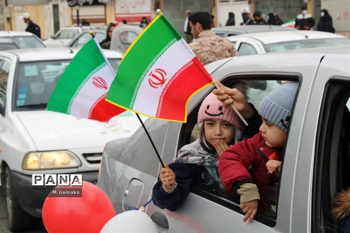 راهپیمایی 22 بهمن خودرویی در شهرستان آران و بیدگل