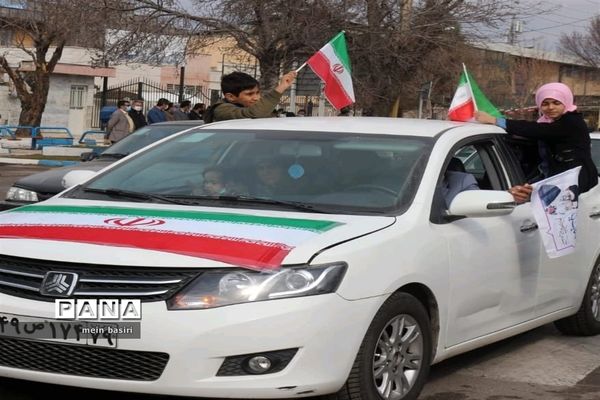 راهپیمایی خودرویی وموتوری۲۲بهمن شهرستان البرز استان قزوین