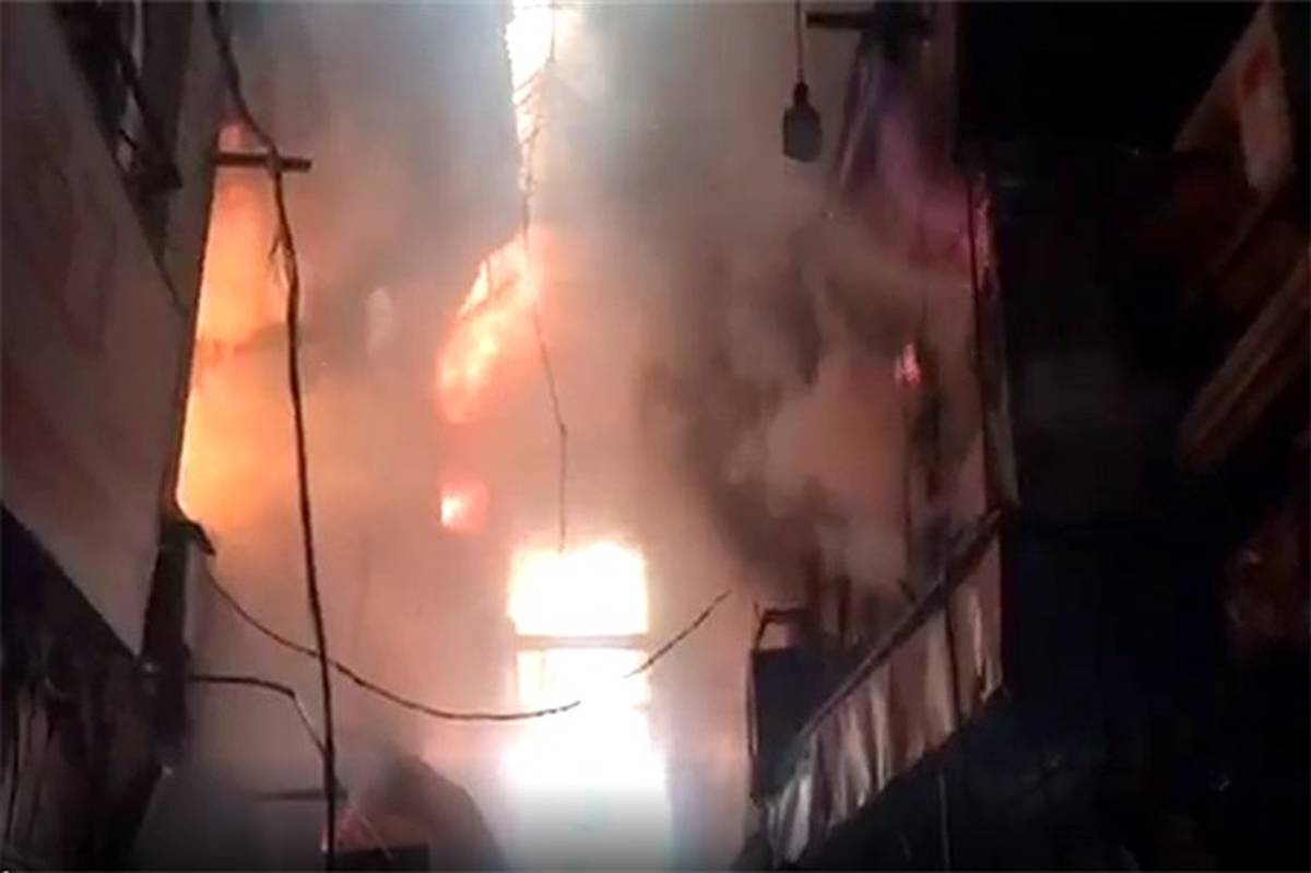 آتش سوزی در بازار تهران/فیلم