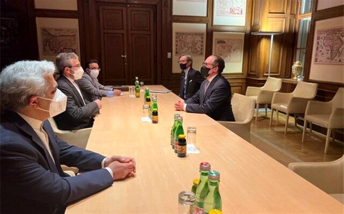 دیدار علی باقری با وزیر خارجه اتریش در حاشیه مذاکرات وین