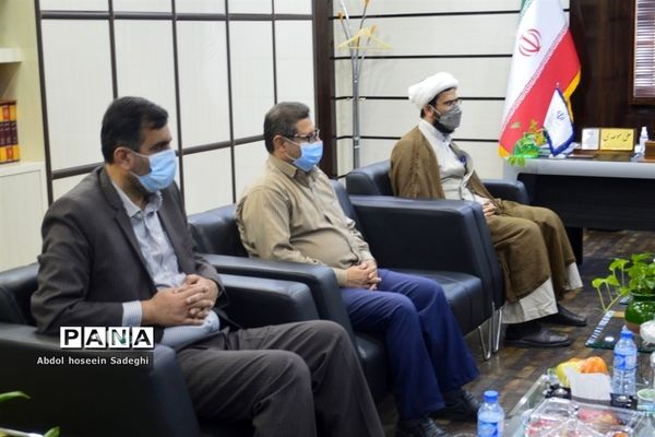 دیدار رئیس شورای هماهنگی تبلیغات اسلامی استان بوشهر با مدیرکل آموزش و پرورش استان بوشهر