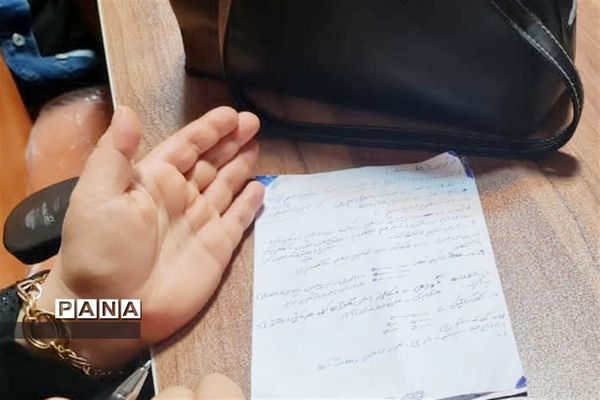 برگزاری کارگاه آموزشی ادبیات فارسی در شهرستان امیدیه