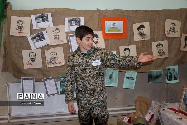 افتتاح نمایشگاه‌های فرهنگی دانش‌آموزان عضو اتحادیه انجمن اسلامی اسلامشهر