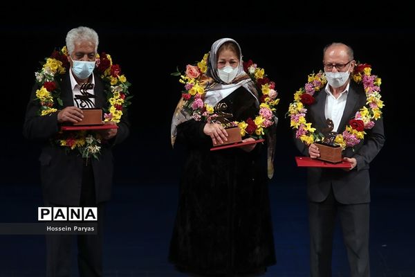 اختتامیه سی و هفتمین جشنواره موسیقی فجر