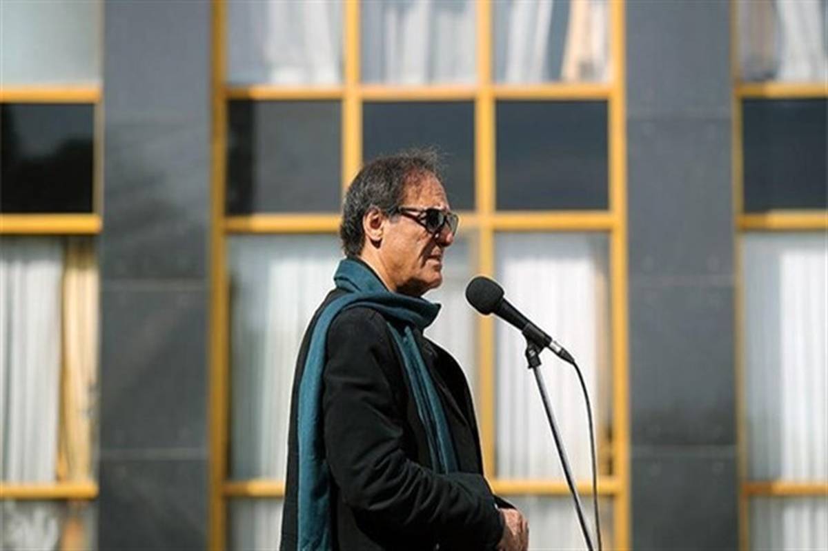 قطب‌الدین صادقی تئاتر «خانه سیاه است» را افتتاح می‌کند