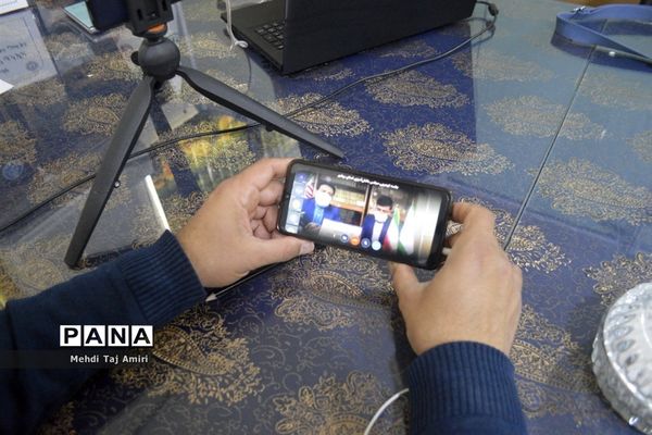 جلسه توجیهی برگزاری انتخابات هیات رئیسه دومین دوره مجلس دانش‌آموزی استان بوشهر