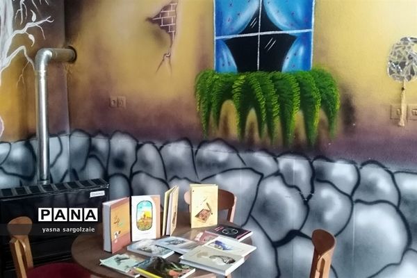افتتاحیه اولین کافه کتاب در کانون فرهنگی تربیتی قدسیه دماوند