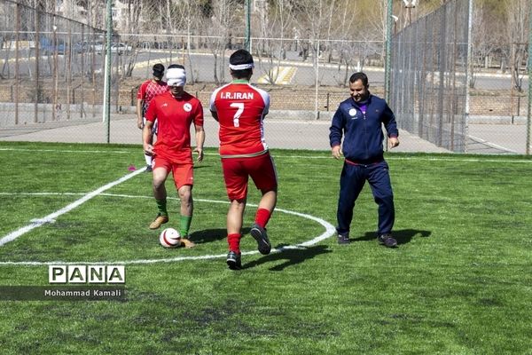 برگزاری اردوی آمادگی تیم ملی فوتبال پنج نفره در شهر محلات