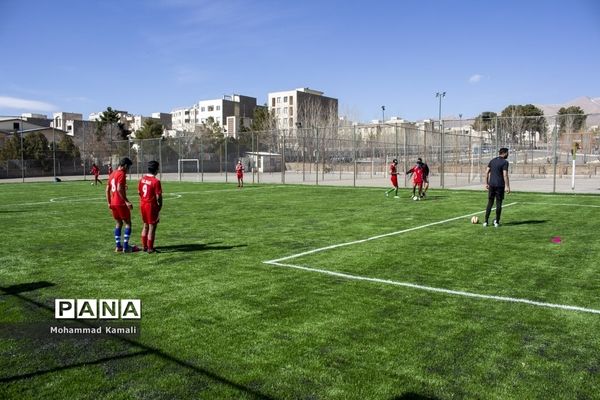 برگزاری اردوی آمادگی تیم ملی فوتبال پنج نفره در شهر محلات