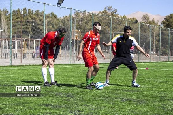 برگزاری اردوی آمادگی تیم ملی فوتبال پنج نفره در شهر محلات