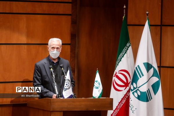 مراسم تجلیل از مربیان برتر سال در سازمان محیط زیست