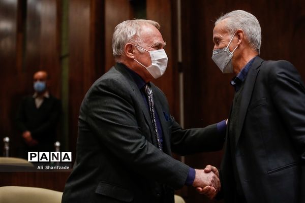 مراسم تجلیل از مربیان برتر سال در سازمان محیط زیست